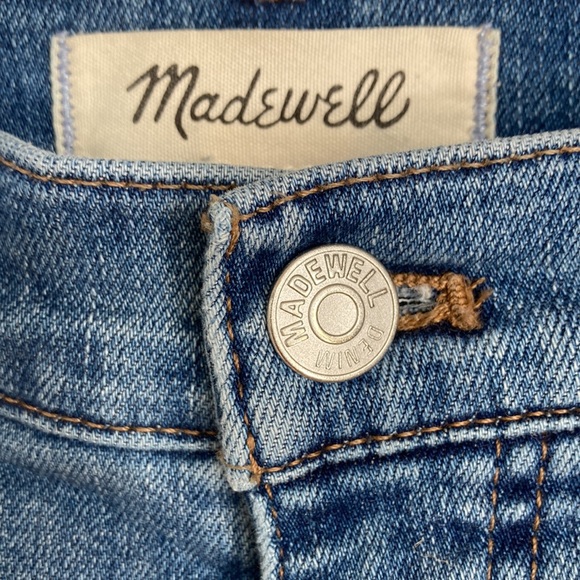 Madewell Cali Demi-Boot Jeans in Fleetwood Wash Sz 28P - Picture 3 of 11